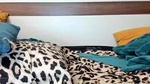 00ingrid00 online show from 01/26/25, 11:50