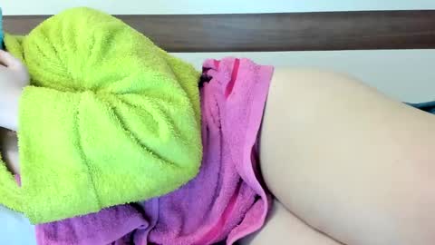 00ingrid00 online show from 02/27/25, 03:14