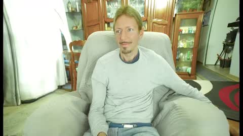 jeff online show from 02/11/25, 07:12