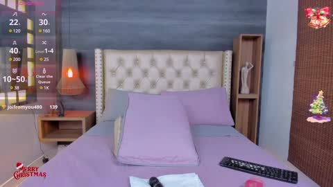 01victoria online show from 12/15/24, 04:04