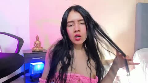 Alice  online show from 04/01/26, 01:41