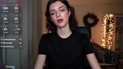 Olivia online show from 12/17/25, 02:50