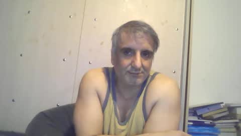 Snapshot of 0luvmonkey chatting on 04/24/26, 10:12 0luvmonkey online show from 04/24/26, 10:12