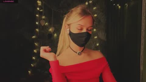 Snapshot of 0ophelia chatting on 02/10/26, 10:25 0ophelia online show from 02/10/26, 10:25