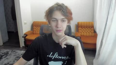 Snapshot of 0verlandd chatting on 12/24/24, 06:00 Adam online show from 12/24/24, 06:00