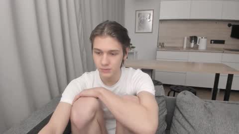 Snapshot of 0verlandd chatting on 09/15/25, 01:55 Adam online show from 09/15/25, 01:55