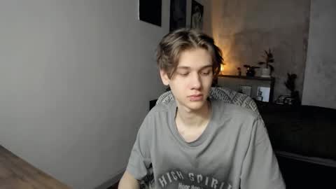 Adam online show from 12/04/25, 09:07