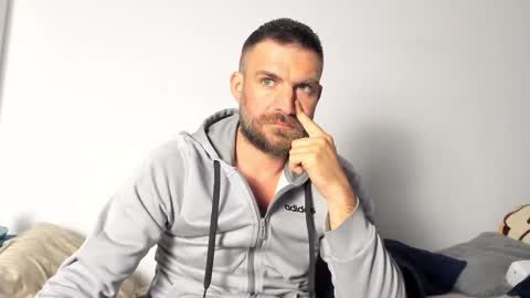 10in_deluxe online show from 04/21/26, 02:37