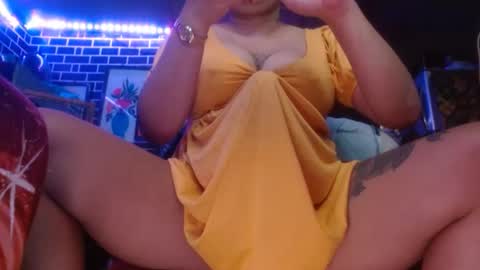  i am trixie im Your Selfsucking Mistress  online show from 09/09/25, 12:54