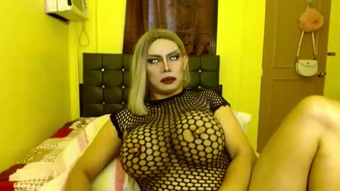 HUGECOCK online show from 04/14/26, 08:42