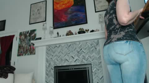 Snapshot of 11willowandjohn11 chatting on 01/22/25, 12:49 Aurora Willows online show from 01/22/25, 12:49