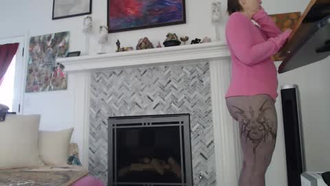 Snapshot of 11willowandjohn11 chatting on 01/27/25, 09:11 Aurora Willows online show from 01/27/25, 09:11