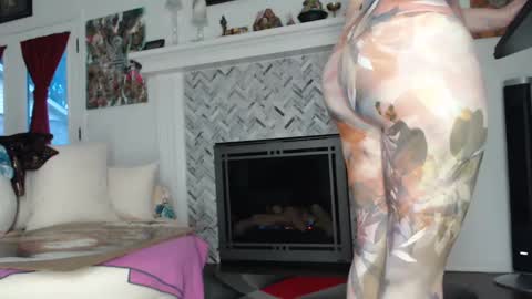 Snapshot of 11willowandjohn11 chatting on 01/30/25, 01:42 Aurora Willows online show from 01/30/25, 01:42