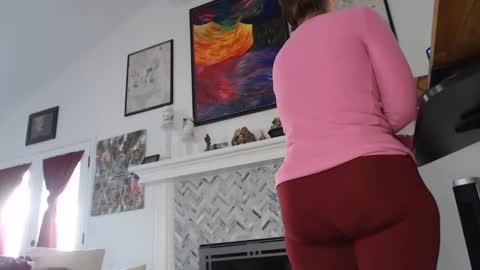 Snapshot of 11willowandjohn11 chatting on 02/01/25, 03:39 Aurora Willows online show from 02/01/25, 03:39