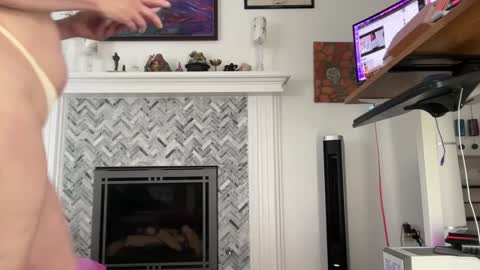 Snapshot of 11willowandjohn11 chatting on 03/06/25, 08:05 Aurora Willows online show from 03/06/25, 08:05