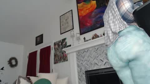 Snapshot of 11willowandjohn11 chatting on 03/10/25, 11:21 Aurora Willows online show from 03/10/25, 11:21