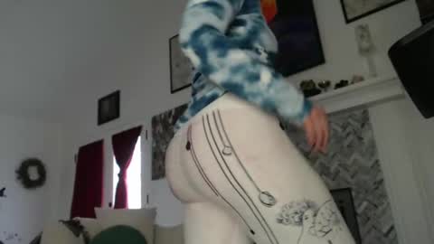 Snapshot of 11willowandjohn11 chatting on 03/12/25, 09:56 Aurora Willows online show from 03/12/25, 09:56