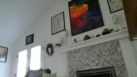 Aurora Willows online show from 10/22/25, 03:01