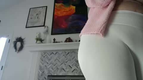 Aurora Willows online show from 02/23/26, 06:49