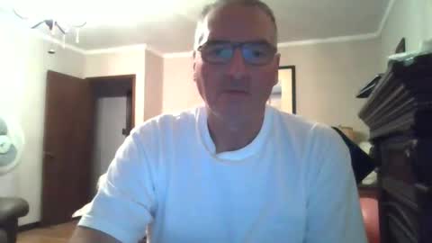 Snapshot of 123456ant chatting on 01/20/25, 02:11 123456ant online show from 01/20/25, 02:11