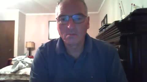 Snapshot of 123456ant chatting on 09/21/25, 06:15 123456ant online show from 09/21/25, 06:15