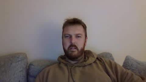 Snapshot of 123holt123 chatting on 05/14/26, 12:06 123holt123 online show from 05/14/26, 12:06