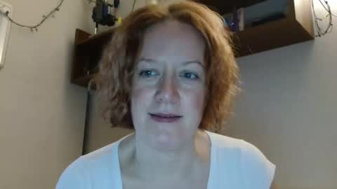 12ennie online show from 11/10/25, 06:34