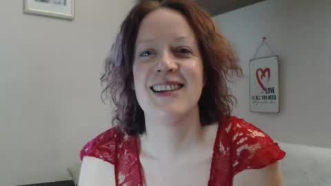 12ennie online show from 02/10/26, 06:28