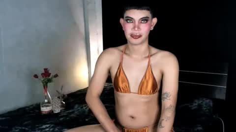 Snapshot of 12inchhugeselfsucker chatting on 01/12/25, 05:22 Leren online show from 01/12/25, 05:22