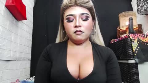 sexy kia online show from 11/21/25, 06:39