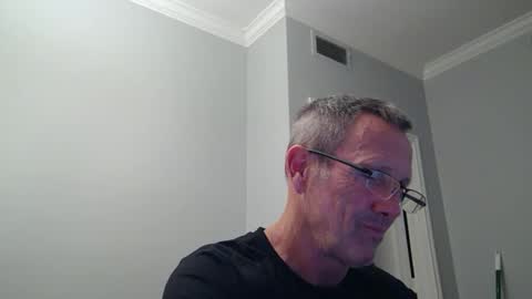 13glanmorfa online show from 11/24/25, 01:49