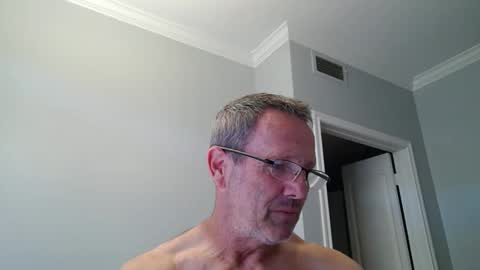 Snapshot of 13glanmorfa chatting on 05/15/26, 01:29 13glanmorfa online show from 05/15/26, 01:29