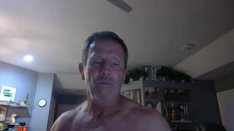 Snapshot of 13glanmorfa chatting on 06/01/26, 01:40 13glanmorfa online show from 06/01/26, 01:40