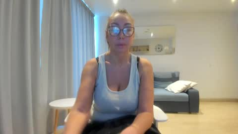 Snapshot of 14risha chatting on 02/04/26, 09:26 14risha online show from 02/04/26, 09:26