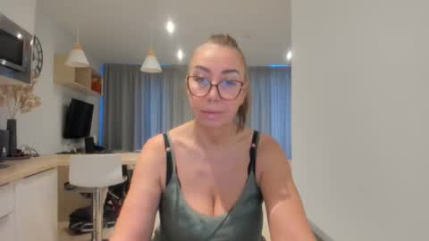 Snapshot of 14risha chatting on 02/06/26, 07:34 14risha online show from 02/06/26, 07:34