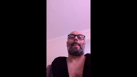 15chells online show from 03/22/26, 10:18