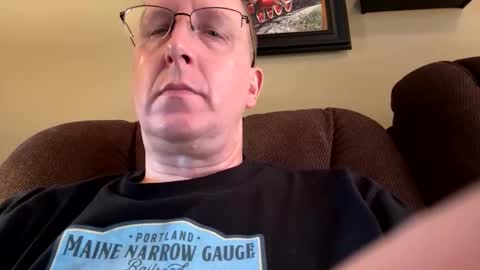 Snapshot of 16510 chatting on 10/13/25, 01:44 16510 online show from 10/13/25, 01:44