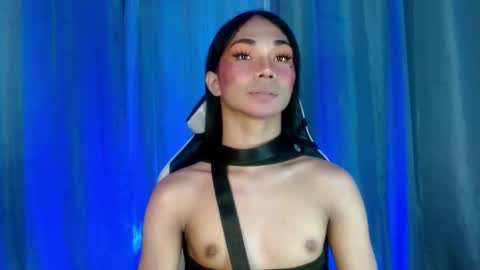 Snapshot of 18_nicole chatting on 12/02/24, 05:04 barbie online show from 12/02/24, 05:04