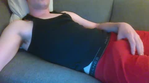 Snapshot of 18chillin chatting on 09/09/25, 12:43 18chillin online show from 09/09/25, 12:43