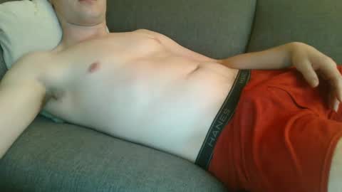 Snapshot of 18chillin chatting on 09/10/25, 11:16 18chillin online show from 09/10/25, 11:16