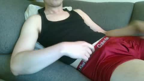 Snapshot of 18chillin chatting on 11/03/25, 09:38 18chillin online show from 11/03/25, 09:38