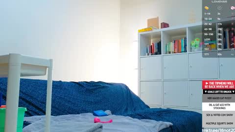 Snapshot of 18not20 chatting on 01/25/25, 04:56 Tong Ralph online show from 01/25/25, 04:56