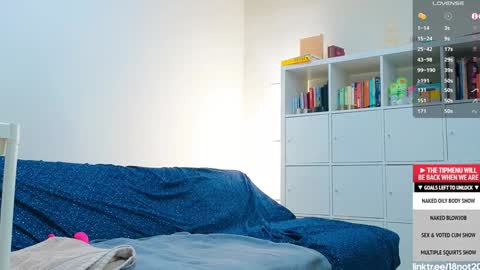 Snapshot of 18not20 chatting on 01/28/25, 05:11 Tong Ralph online show from 01/28/25, 05:11