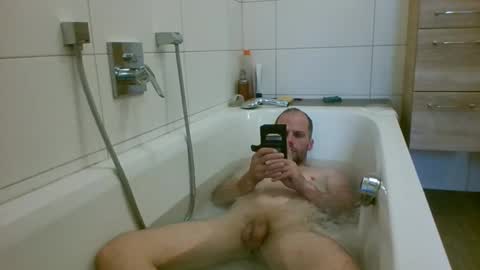 berni online show from 10/19/25, 01:23