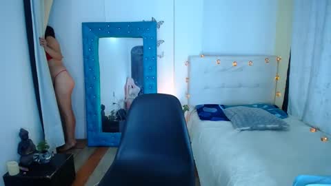 stef read my description online show from 02/01/25, 08:37