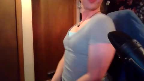 1_56_jade online show from 05/14/26, 04:30