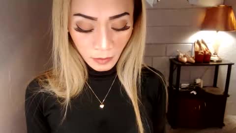 angel online show from 03/24/26, 03:22