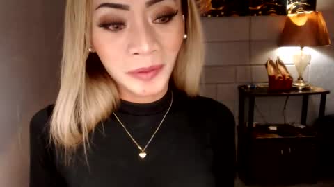 angel online show from 06/01/26, 11:39