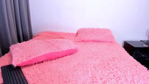 Hello soy bonnie  online show from 01/28/25, 12:47