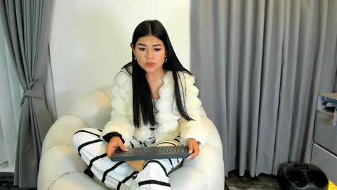 Hello soy bonnie  online show from 02/18/25, 02:05